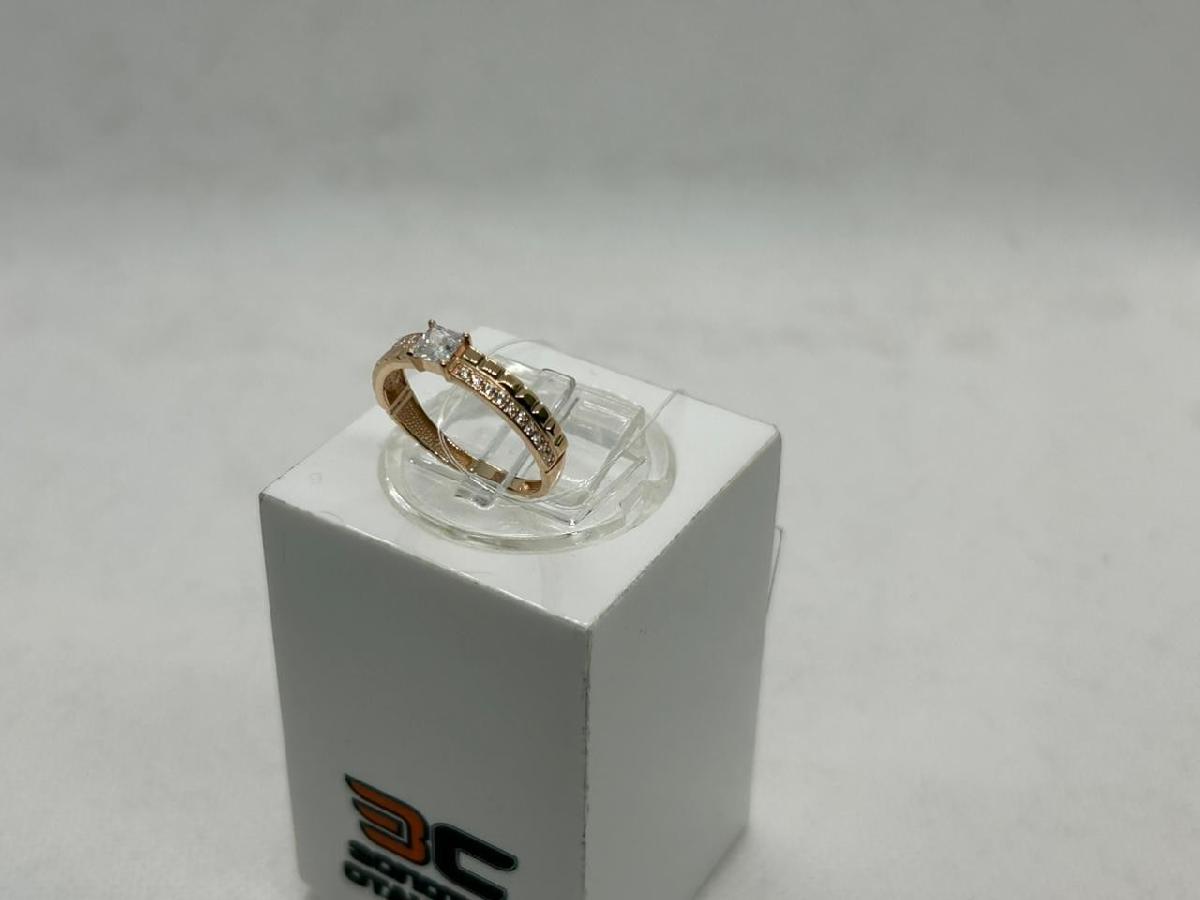 КОЛЬЦО С КАМНЯМИ (Au 585)