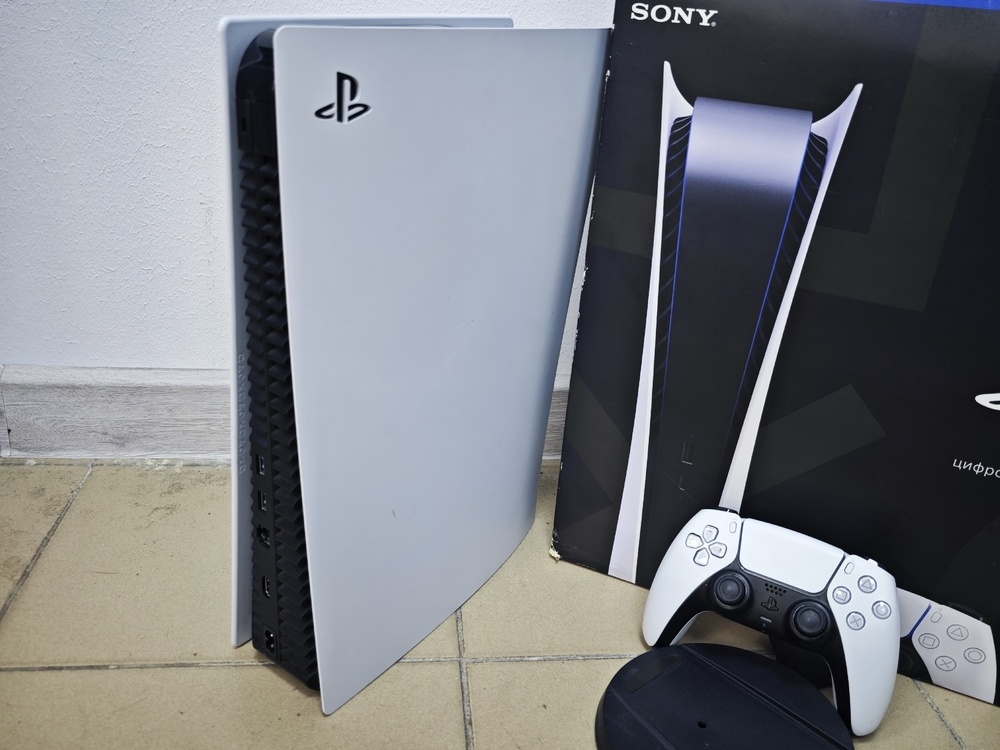 Игровая приставка PlayStation 5 Digital Edition 825Gb