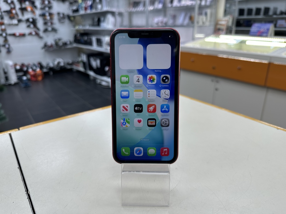 Смартфон Apple iPhone 11 128Gb
