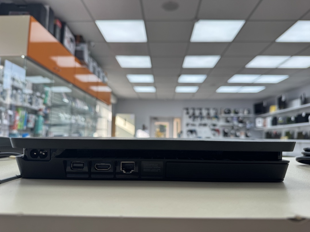 Игровая приставка PlayStation 4 Slim 1Tb