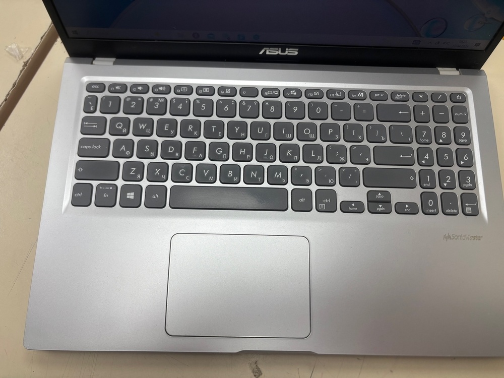 Ноутбук ASUS R565M; Celeron N4020, Intel UHD Graphics 600, 4 Гб, 128 Гб, Нет