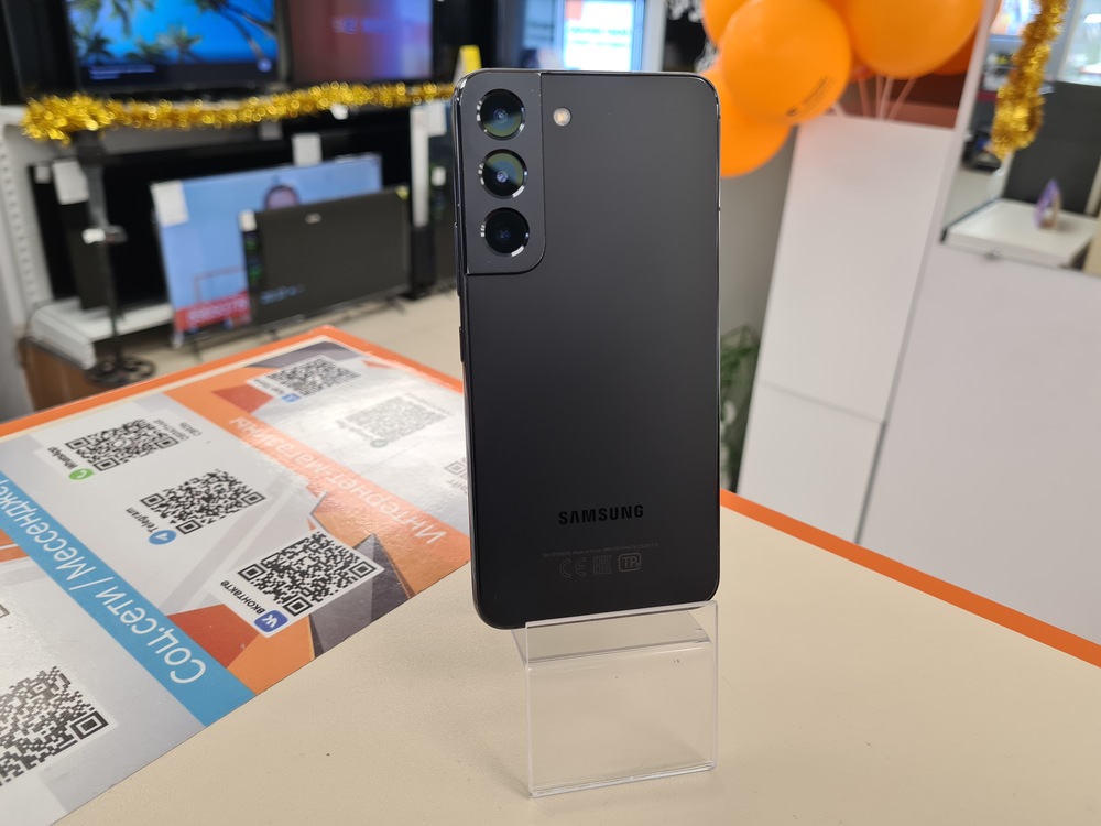 Смартфон Samsung Galaxy S22 8/256