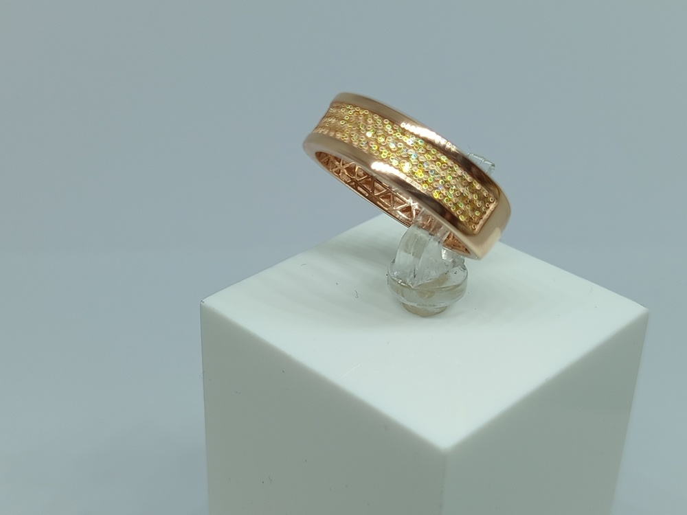 КОЛЬЦО С КАМНЯМИ (Au 585)