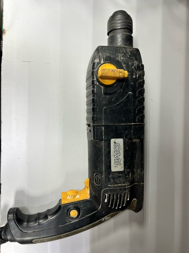 Перфоратор CMI C-SBM-930