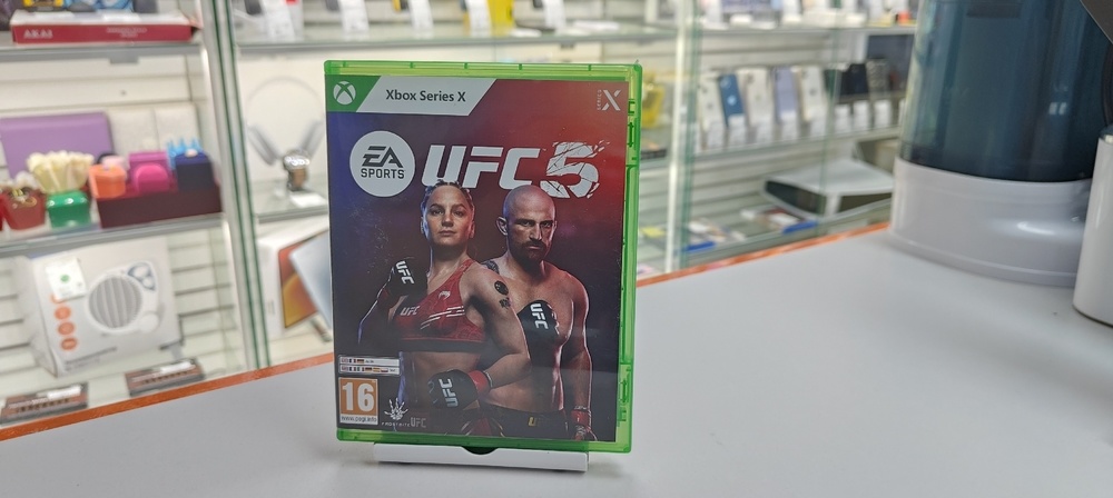 Игра XBOX UFC 5