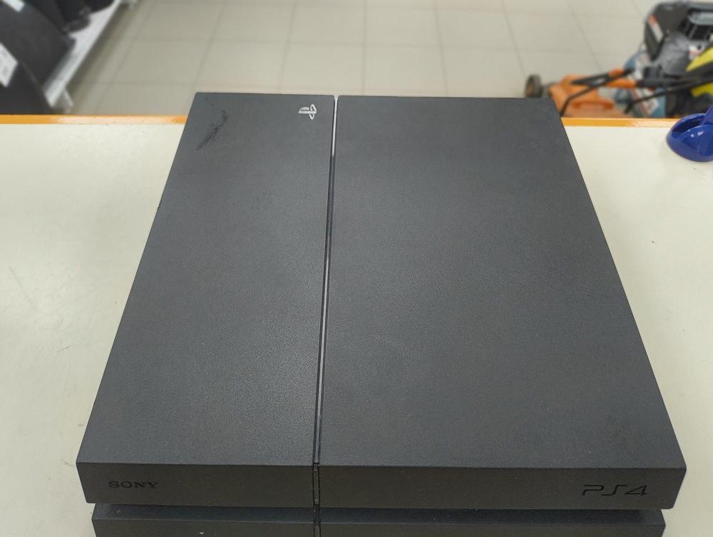 Игровая приставка PlayStation 4 FAT 500GB
