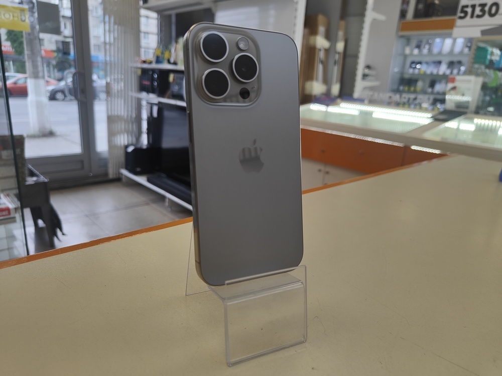Смартфон Apple Iphone 15 Pro 128Gb