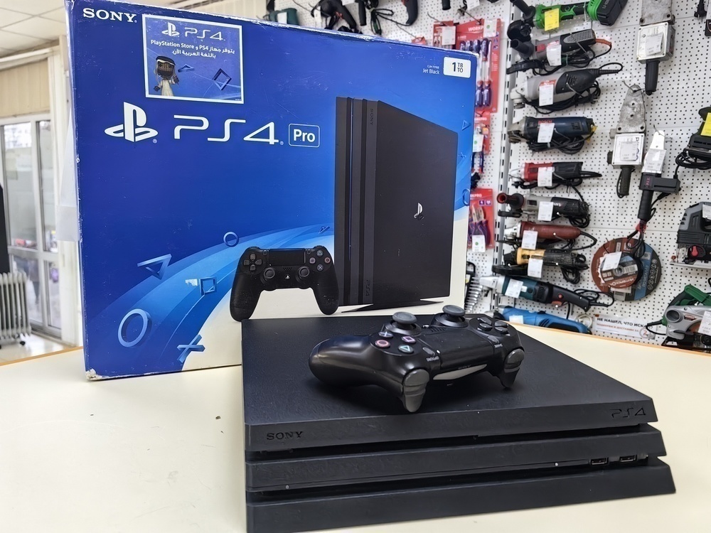 Игровая приставка PlayStation 4 Pro 1Tb