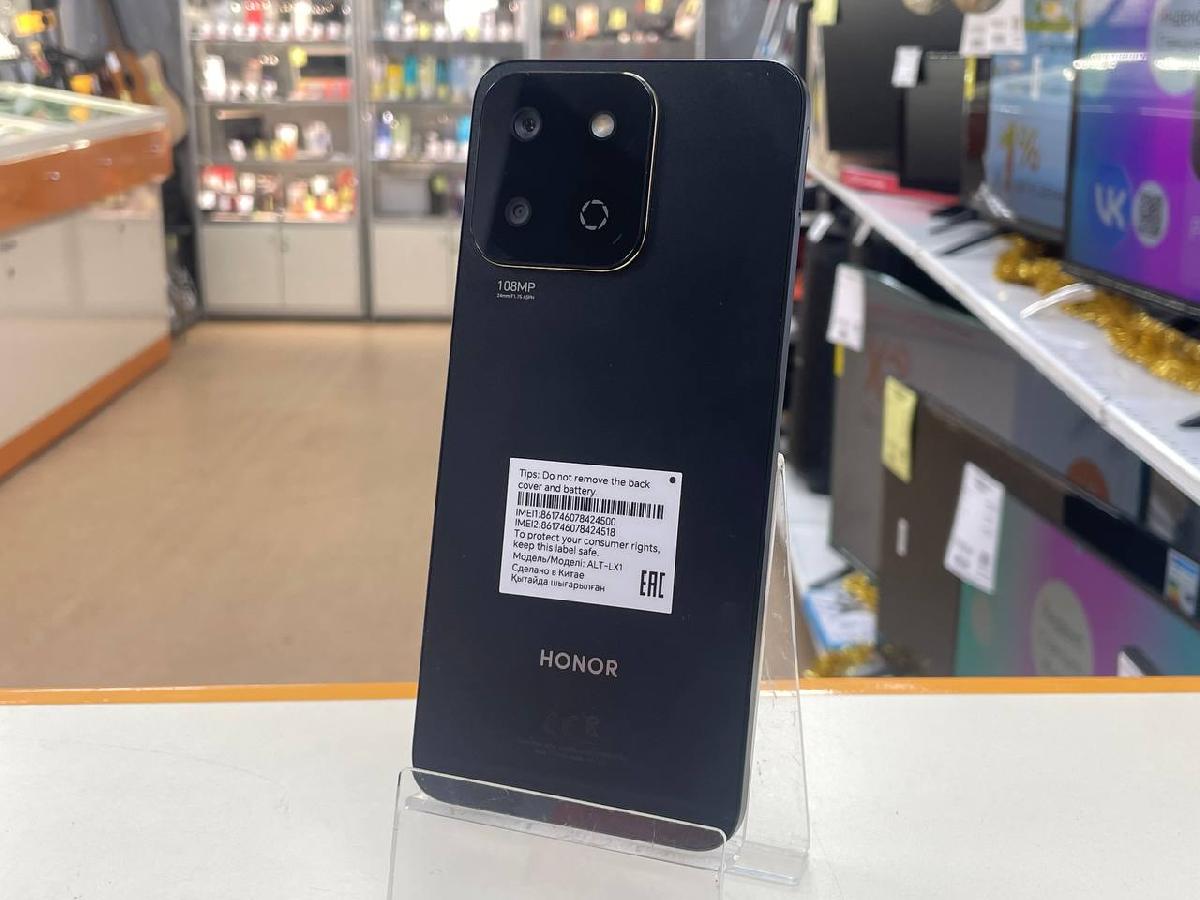 Смартфон Honor X7c 6/128