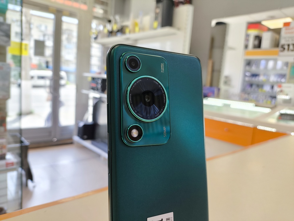 Смартфон Huawei Nova Y72 128Gb