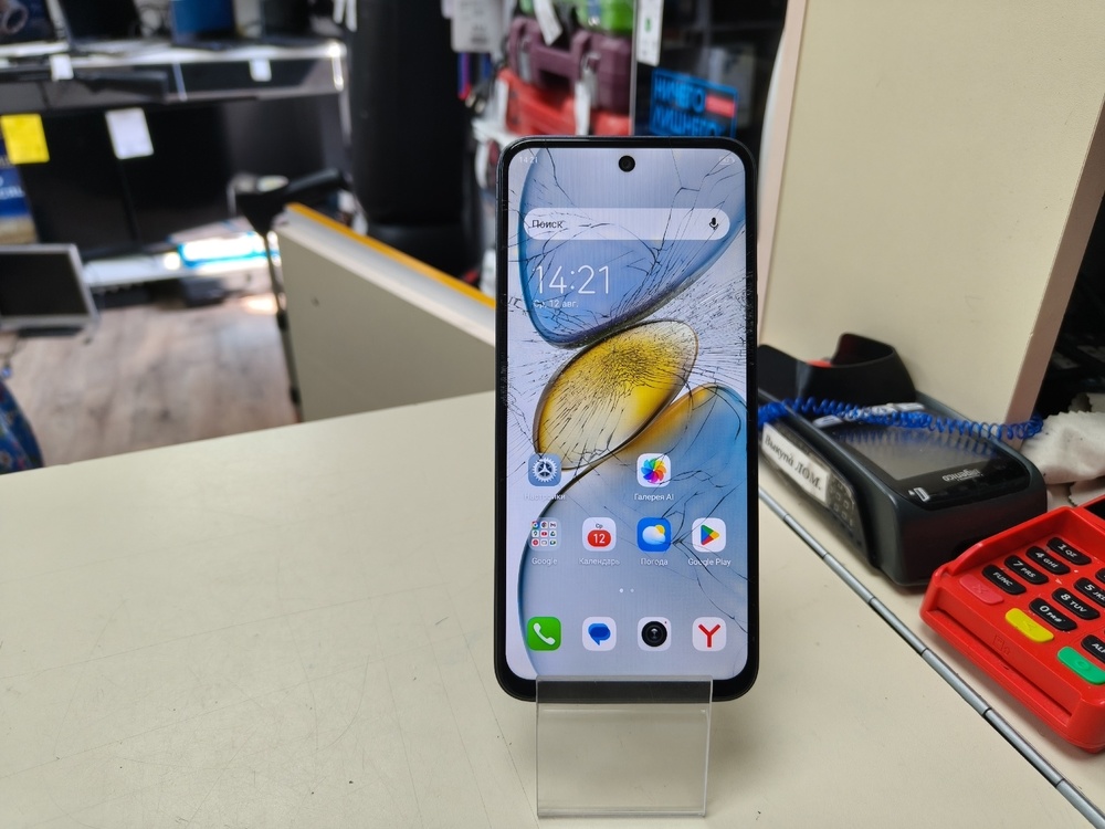 Смартфон Tecno Spark Go1 4/128