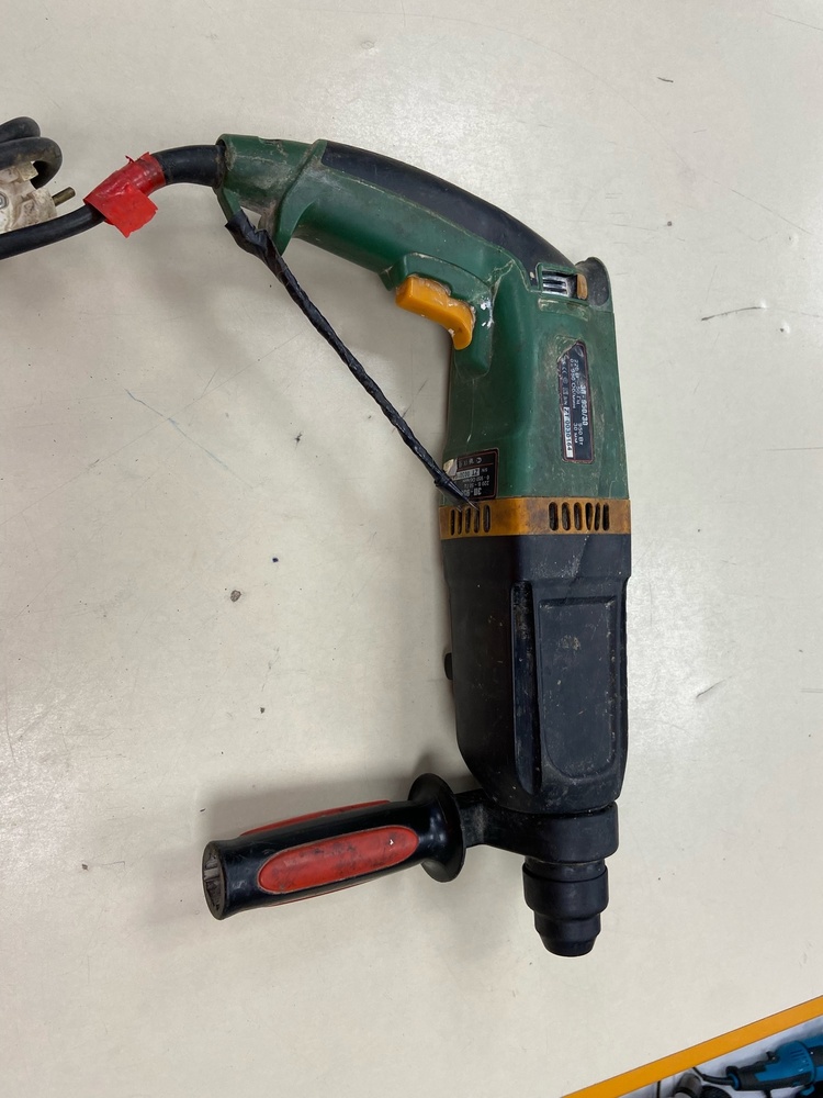 Перфоратор Калибр ЭП-950/30