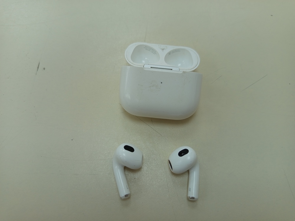 Наушники беспроводные Apple AirPods 3 Lightning