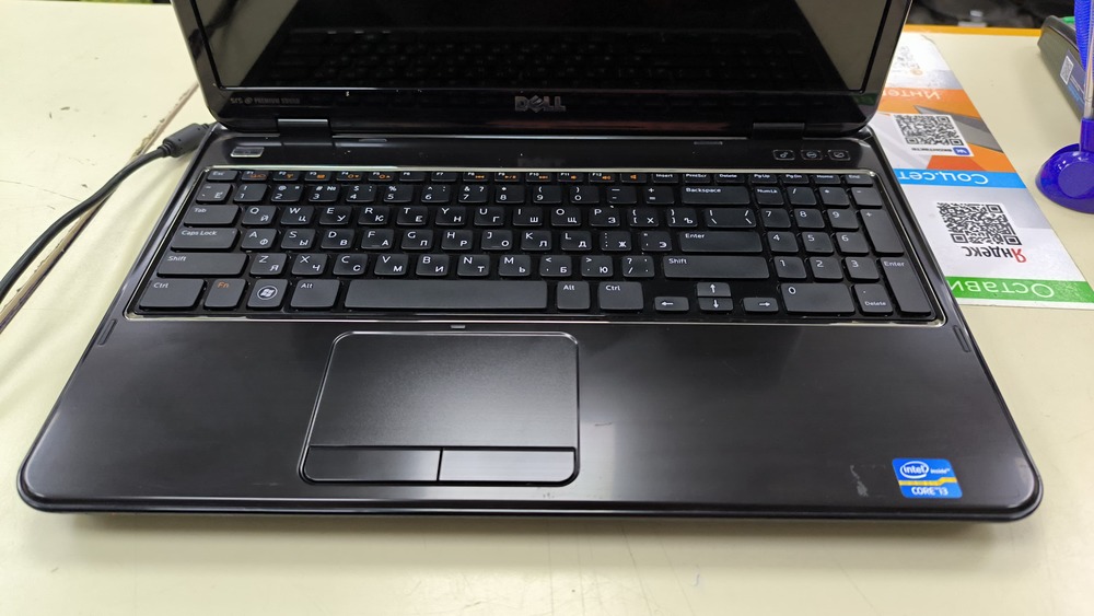 Ноутбук DELL; Core i3-2310M, GeForce GT 525M, 8 Гб, Нет, 500 Гб