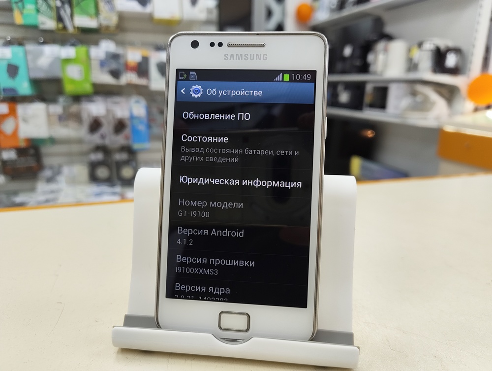Смартфон Samsung GT-I9100