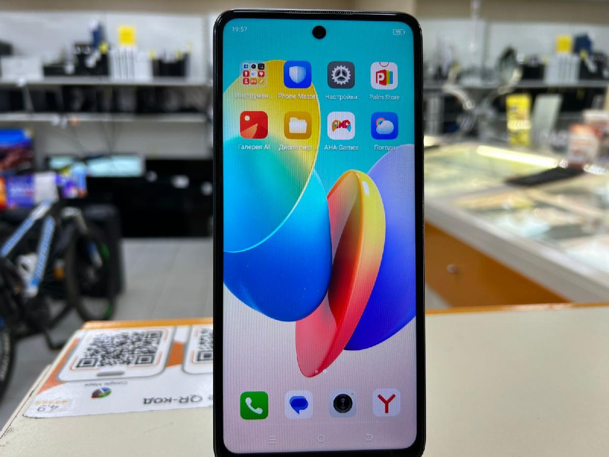 Смартфон Tecno Spark Go 2024 3/64