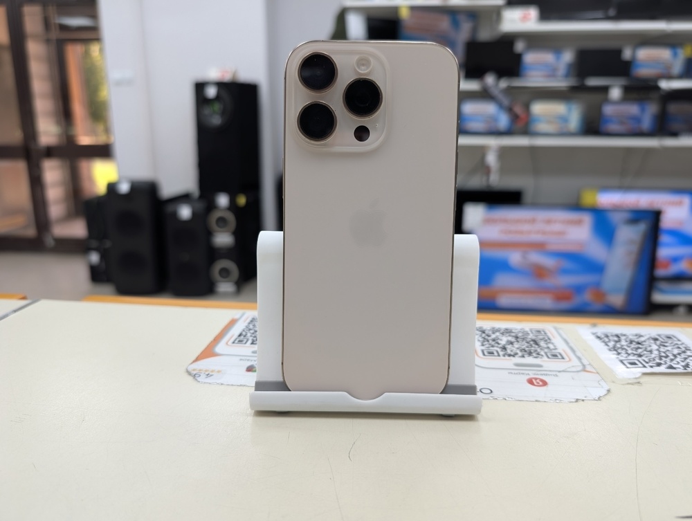 Смартфон Apple Iphone 16 Pro 128Gb