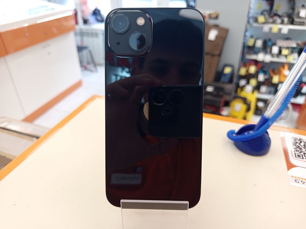 Смартфон Apple iPhone 13 128Gb