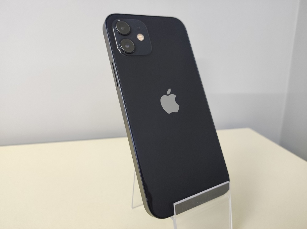 Смартфон Apple iPhone 12 64Gb
