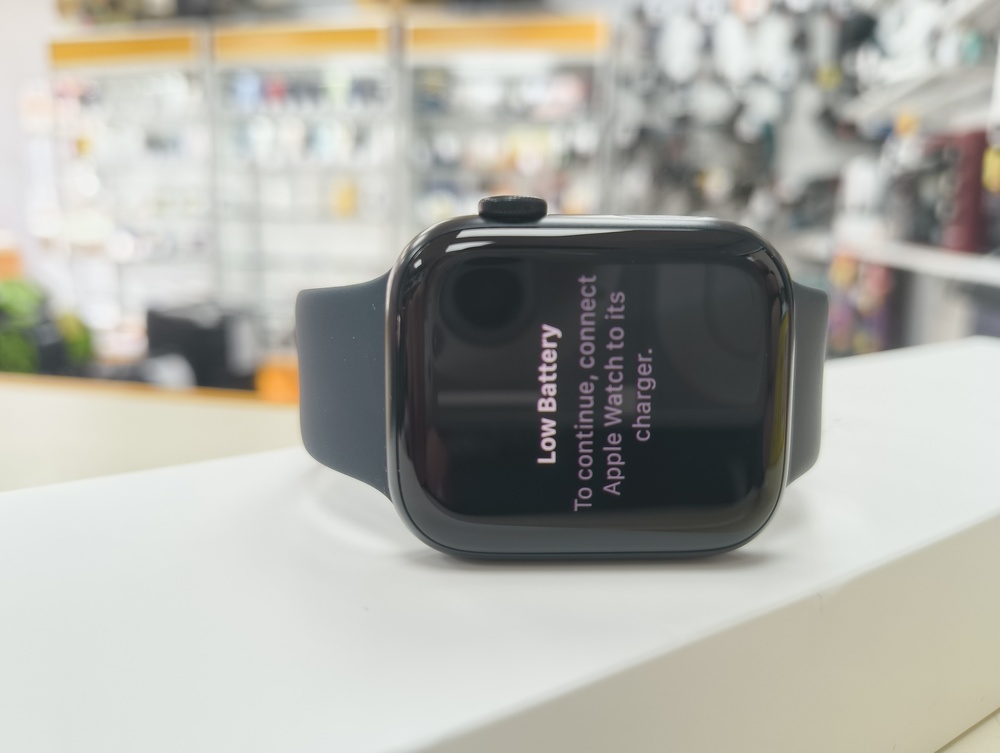 Смарт-часы Apple Watch Series 7 45mm