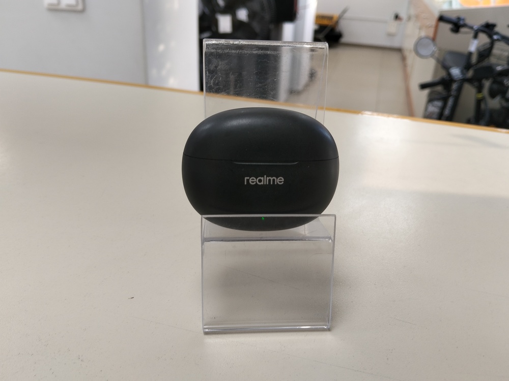 Наушники беспроводные REALME Buds 4