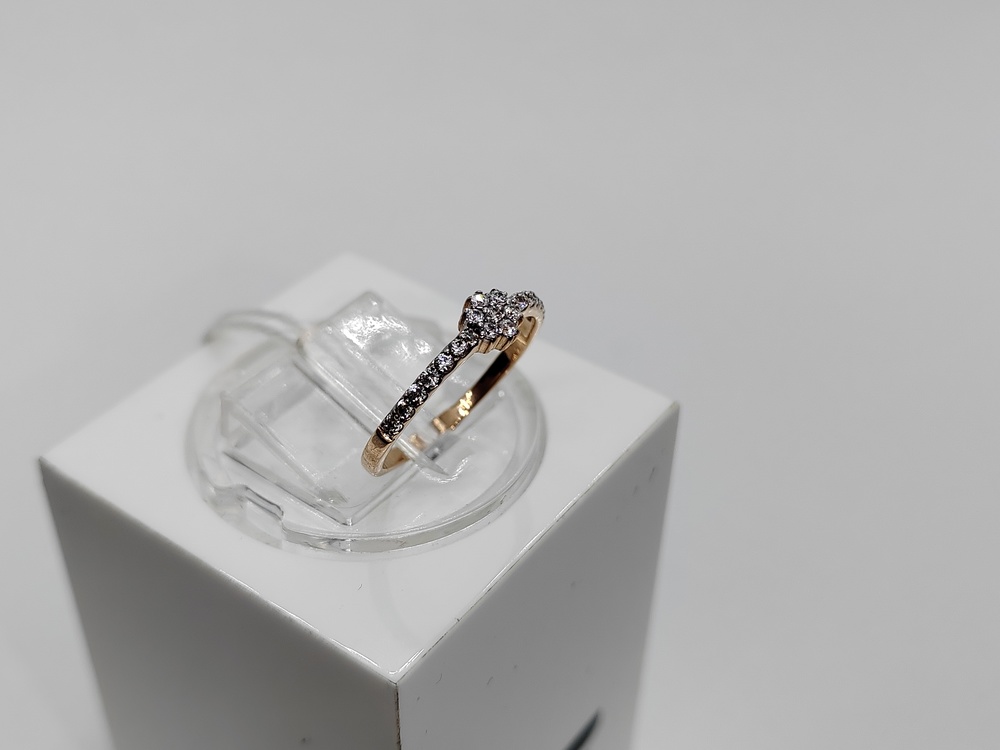 КОЛЬЦО С КАМНЯМИ (Au 585)