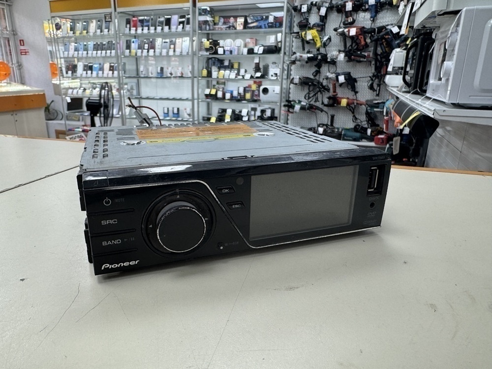 Автомагнитола Pioneer DVH-730AV
