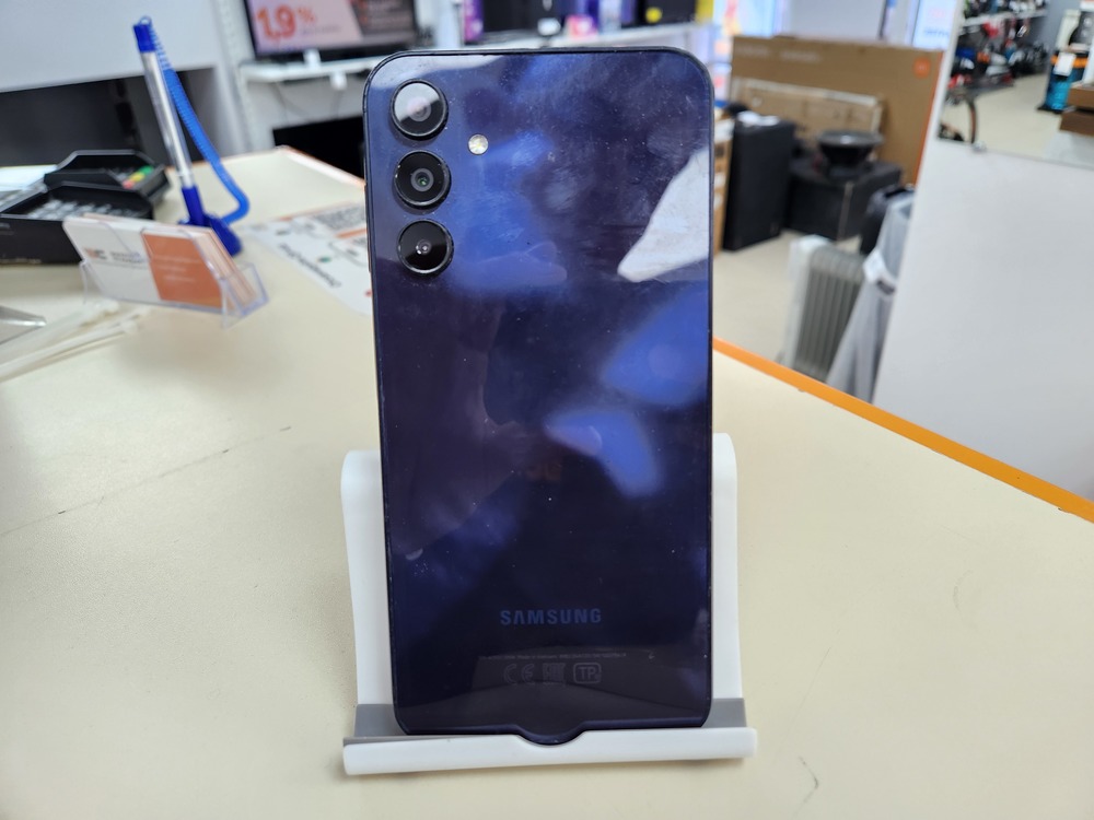 Смартфон Samsung Galaxy A15 8/256Gb