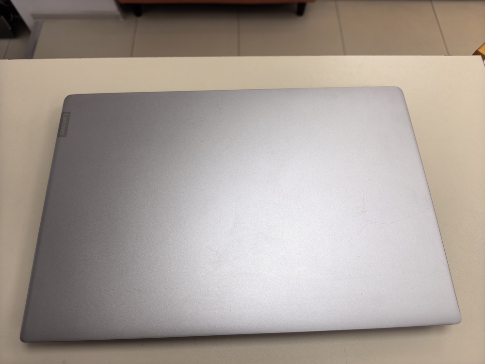 Ноутбук Lenovo; Core i3-8130U, Intel UHD Graphics 605, 6 Гб, 250 Гб, 1 Tb