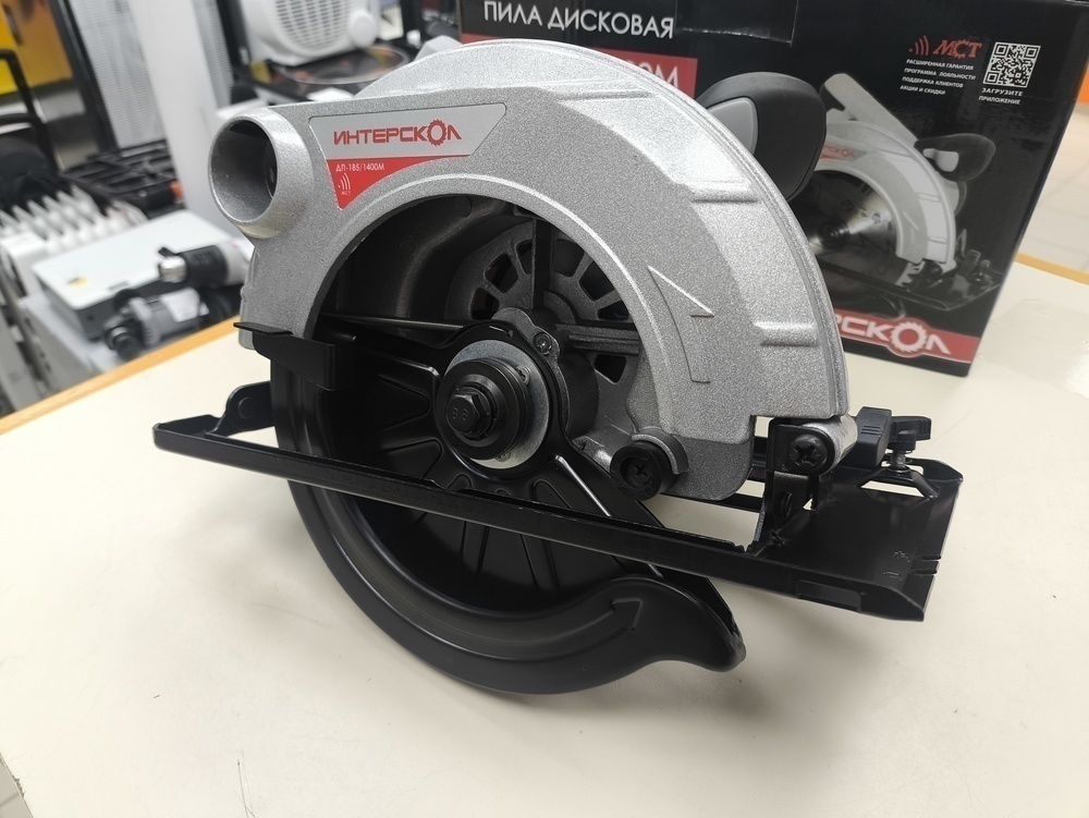 Дисковая пила Интерскол ДП-185/1400М (785.1.0.70)