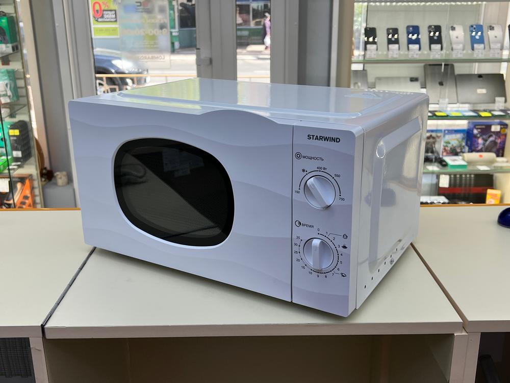 Микроволновая печь Starwind sw5720
