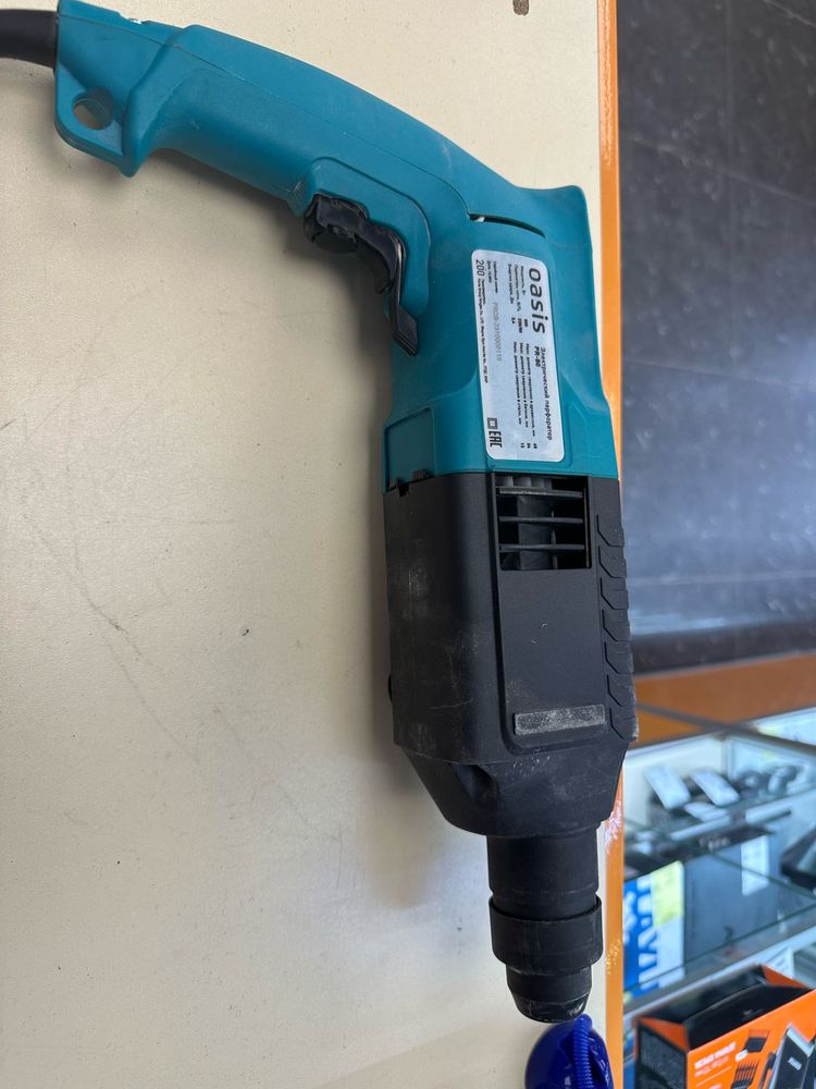 Перфоратор Oasis PR-80;