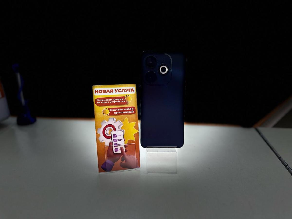 Смартфон Infinix Smart 8 4/128
