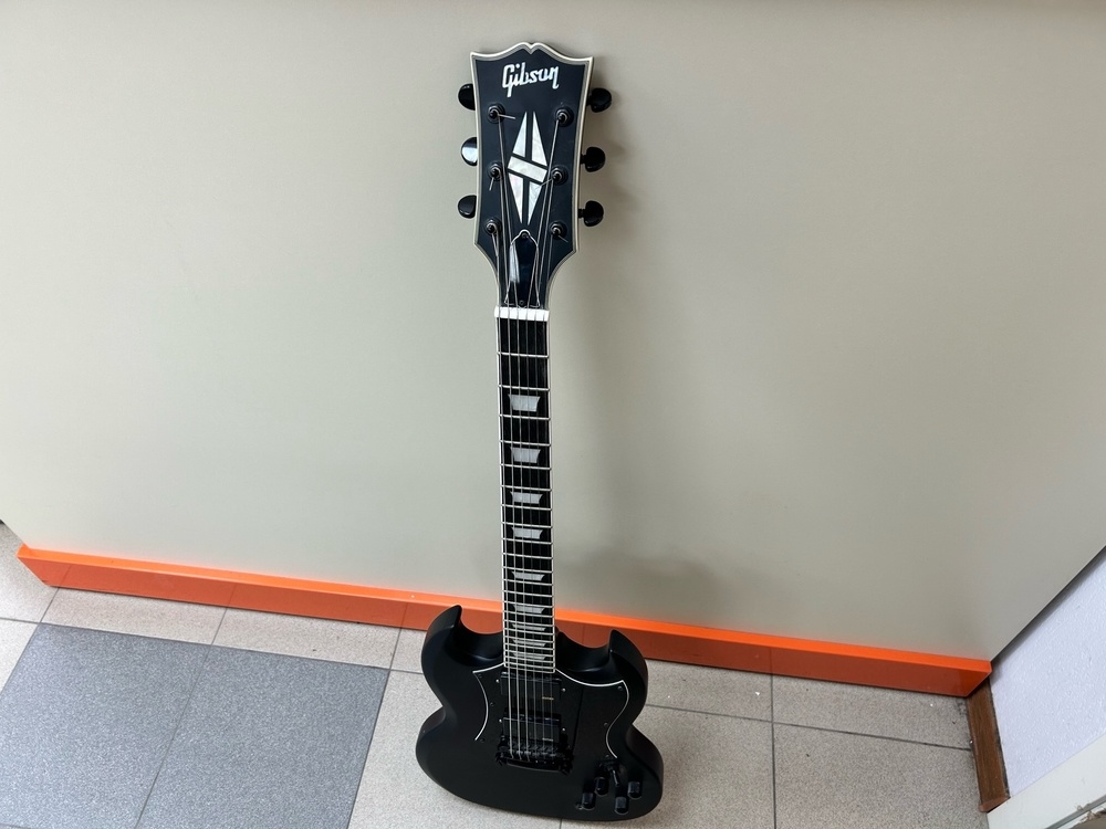 Электрогитара Gibson SG CUSTOM 2005