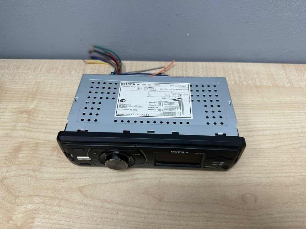 Автомагнитола Supra SFD-430U
