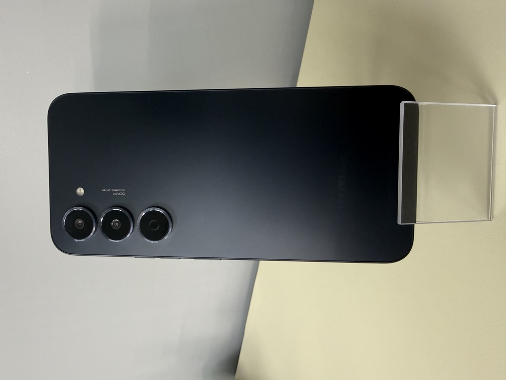 Смартфон Tecno SPARK 40 PRO 8/256