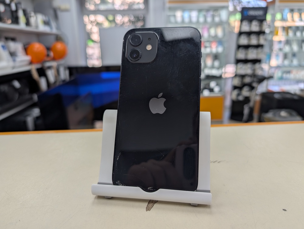 Смартфон Apple iPhone 12 128Gb