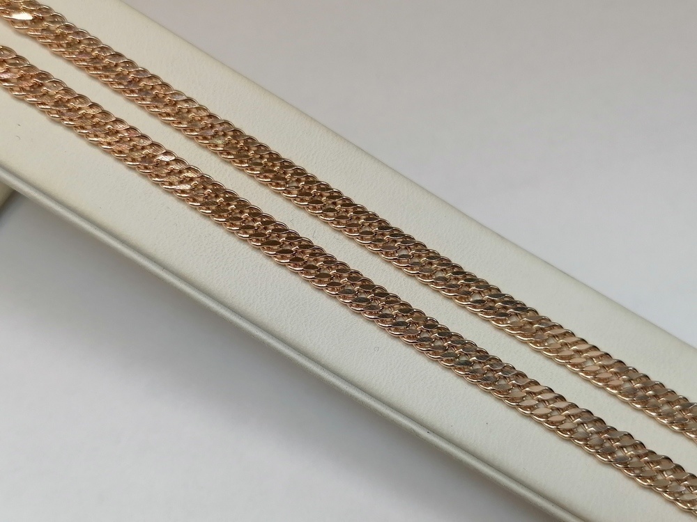 ЦЕПЬ ПУСТОТЕЛАЯ Ромб тройной (Au 585)