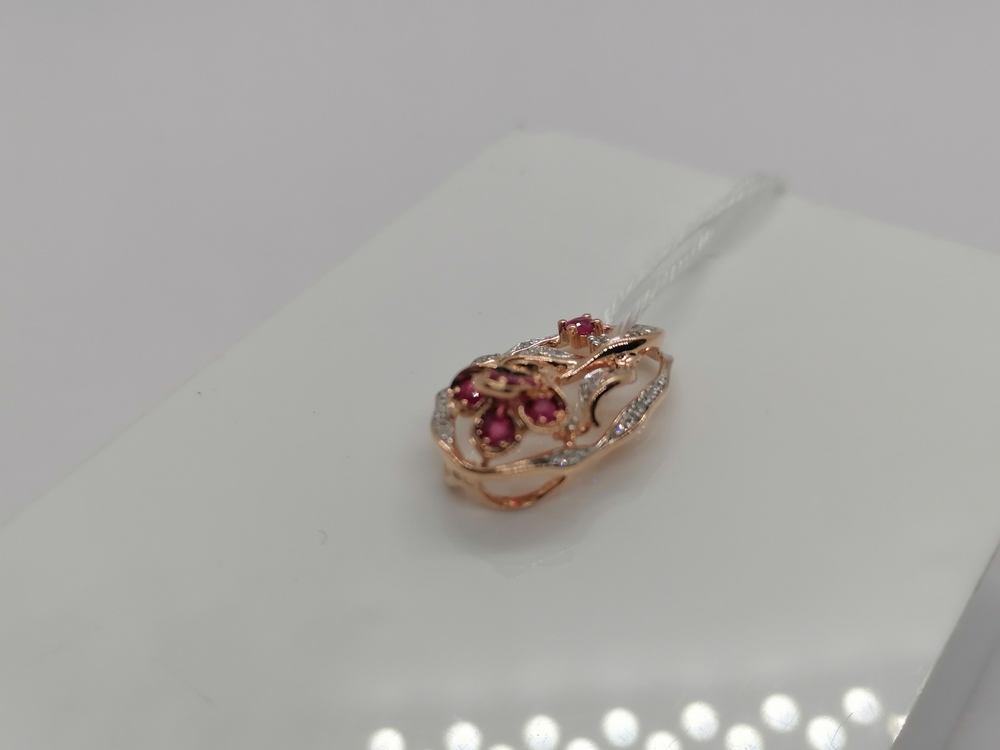 ПОДКМИ585 ПОДВЕСКА С КАМНЯМИ (Au 585)