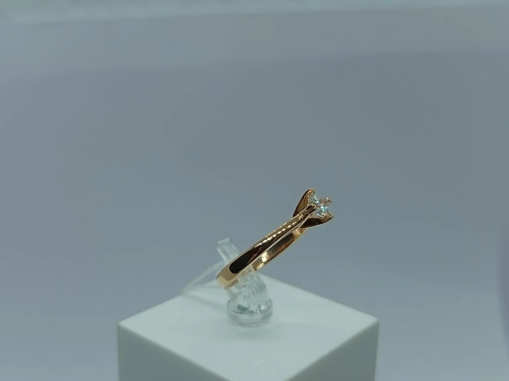 КОЛКМ585 КОЛЬЦО С КАМНЕМ (Au 585)