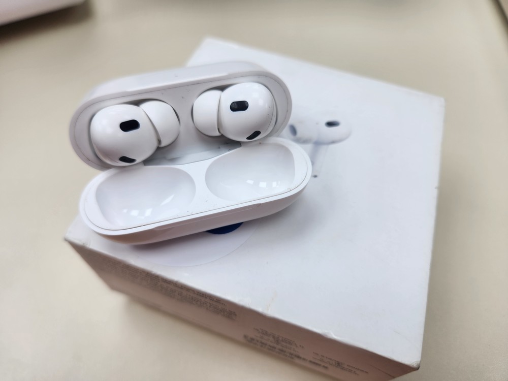 Наушники беспроводные Apple AirPods Pro 2 Gen