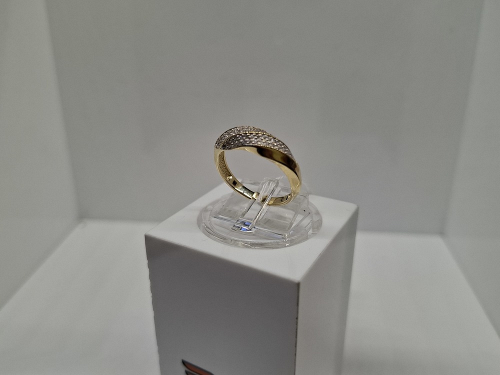 КОЛКМИ585 КОЛЬЦО С КАМНЯМИ (Au 585)