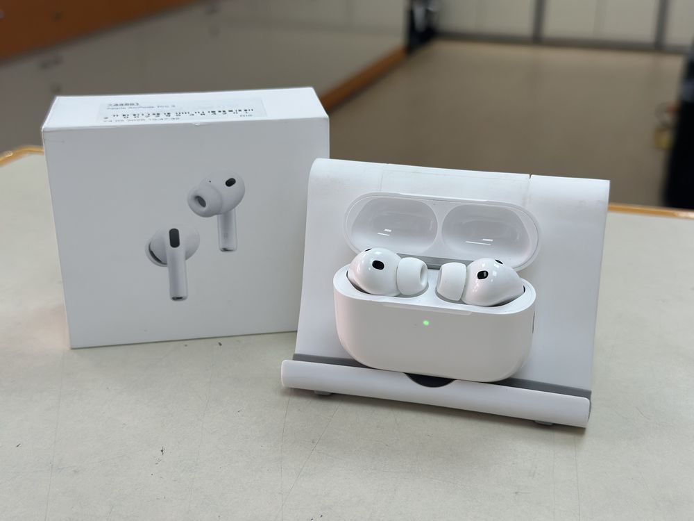 Наушники беспроводные Apple AirPods Pro 3 Gen