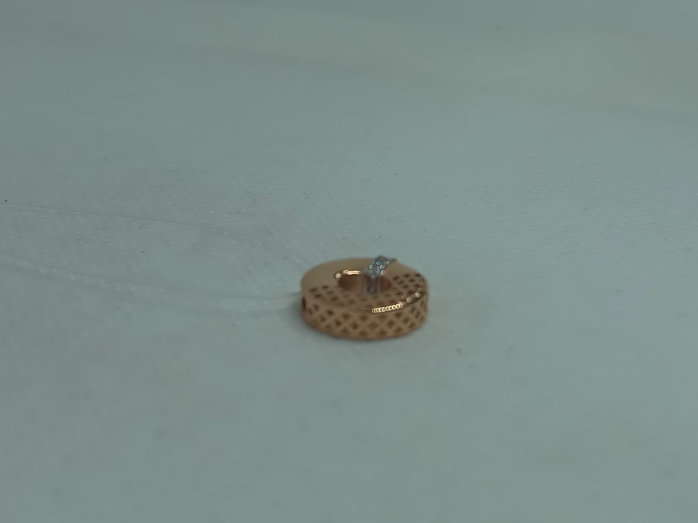 ПОДВЕСКА С КАМНЯМИ (Au 585)