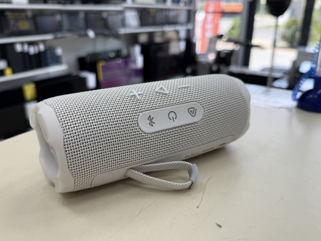 Портативная акустика JBL Flip 7
