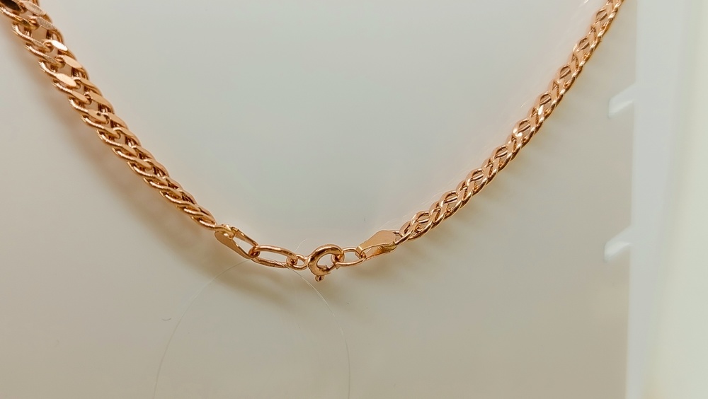 ЦЕПЬ ПУСТОТЕЛАЯ Ромб двойной (Au 585)