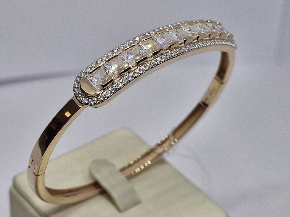 БРАСЛЕТ ЖЕСТКИЙ с камнями (Au 585)