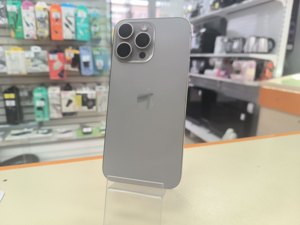 Смартфон Apple iPhone 15 Pro Max 256Gb