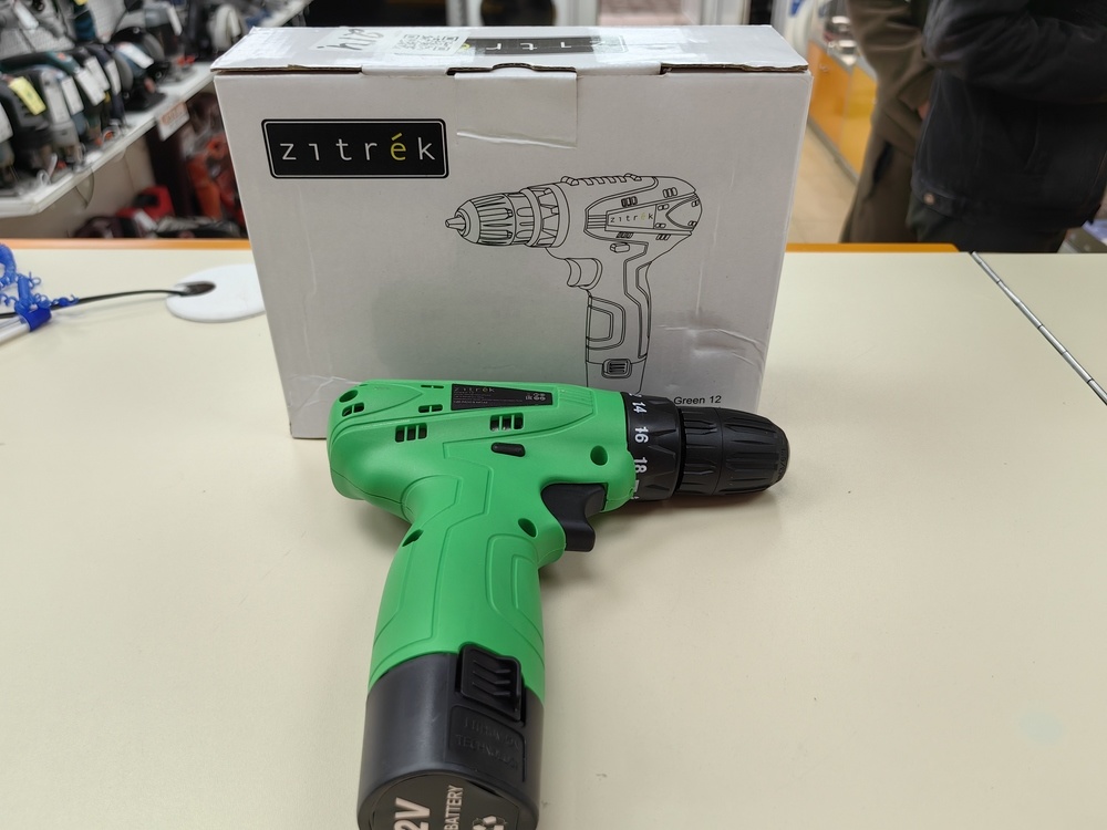 Шуруповерт Zitrek Green 12v