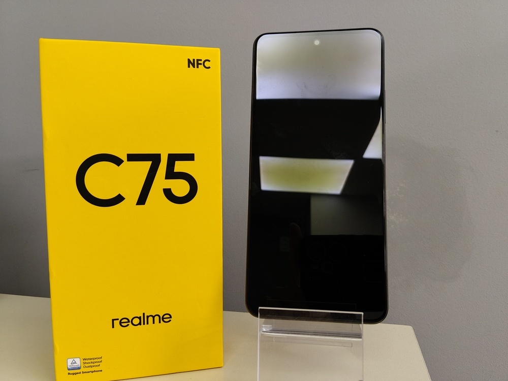 Смартфон Realme C75 8/128